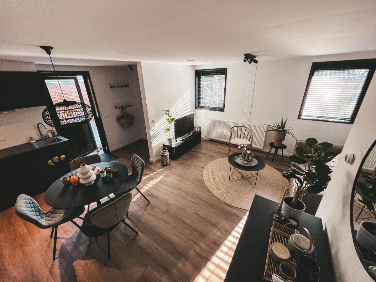Het Amsterdamse Raadhuisje Villa Landsmeer Buitenkant foto